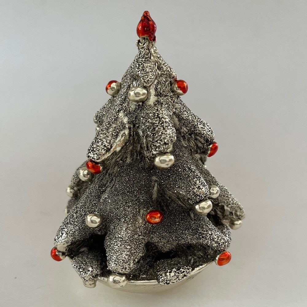 CHRISTMAS TREE DECORATION - FREE STANDING